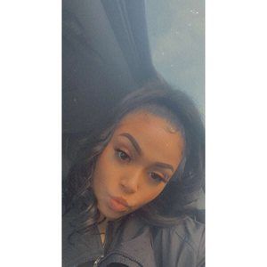 Meet your Posher, Catrina